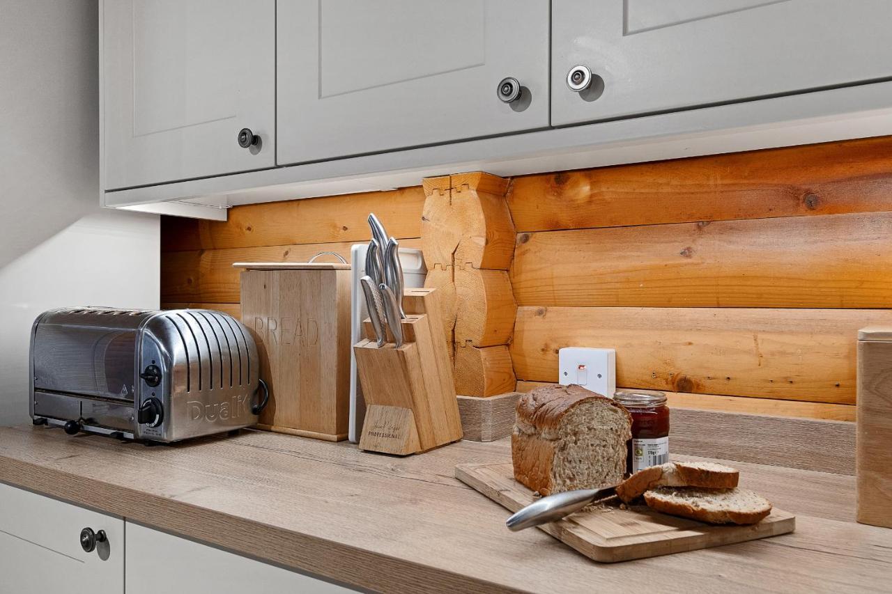 Villa Finest Retreats - The Logs Fort William Esterno foto