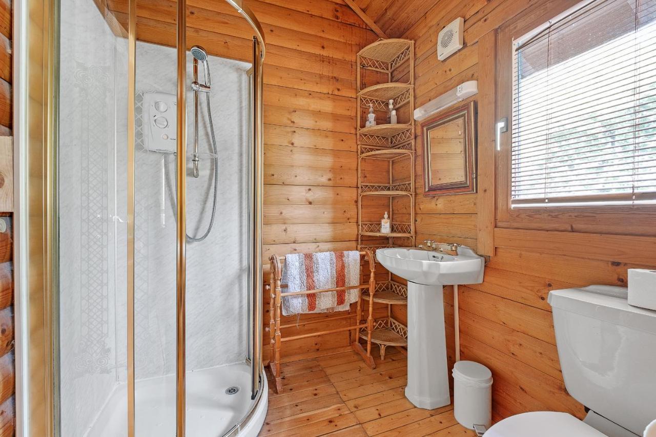 Villa Finest Retreats - The Logs Fort William Esterno foto